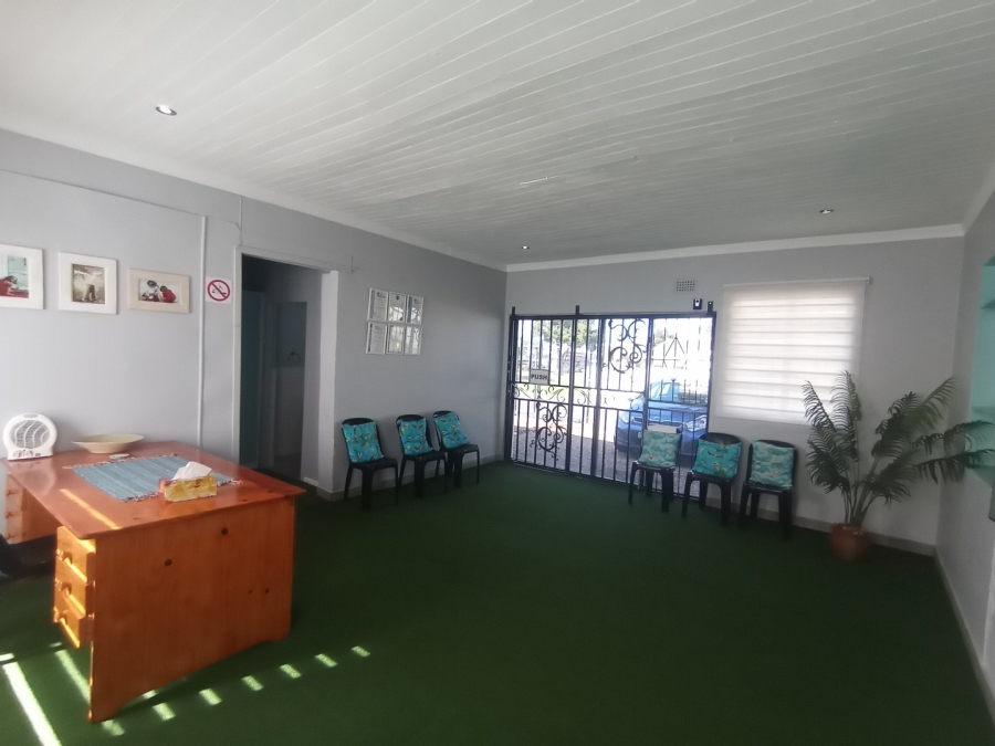 To Let commercial Property for Rent in Dormehls Drift Western Cape